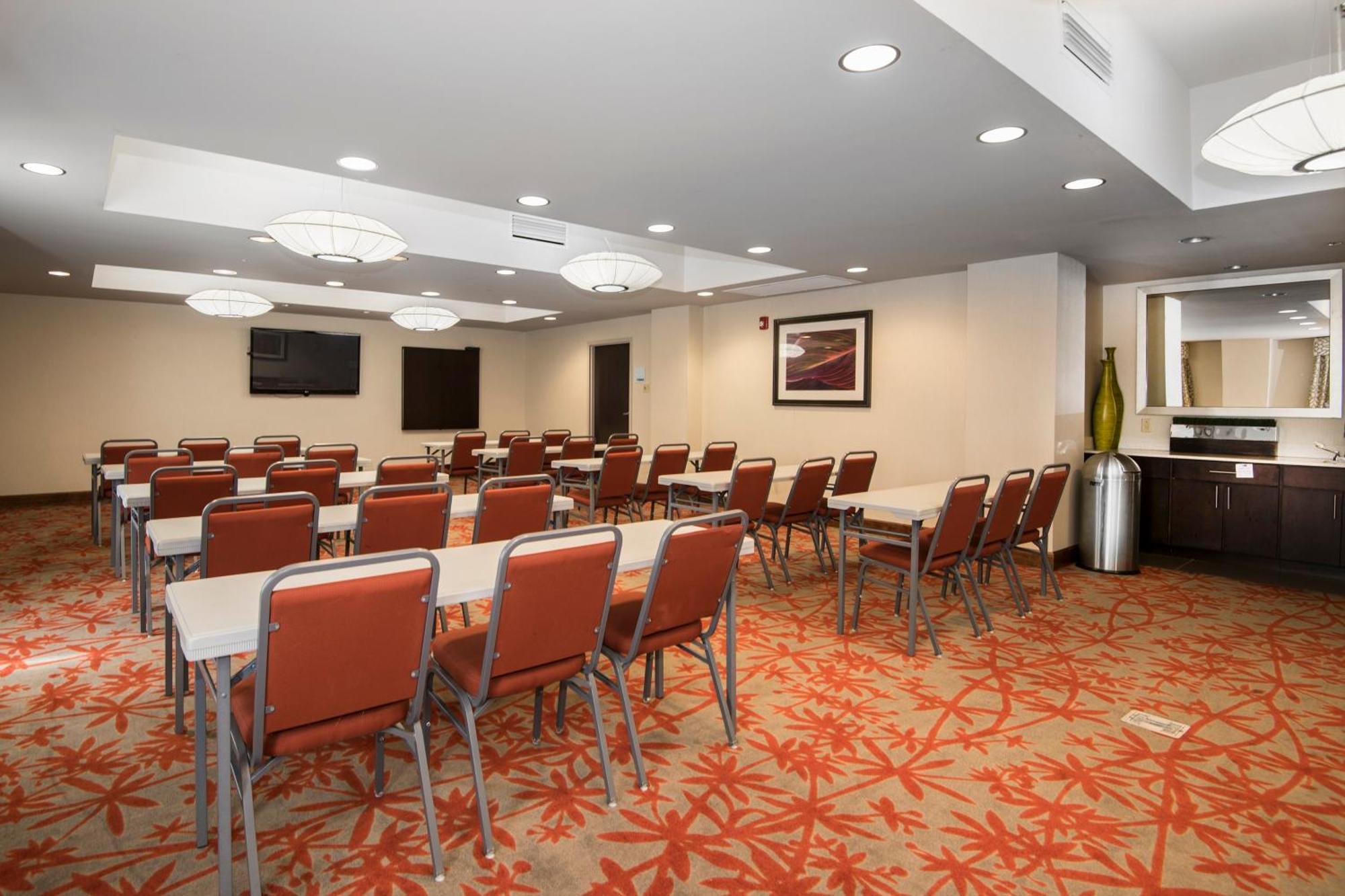 Holiday Inn Express Conway By Ihg Exterior photo