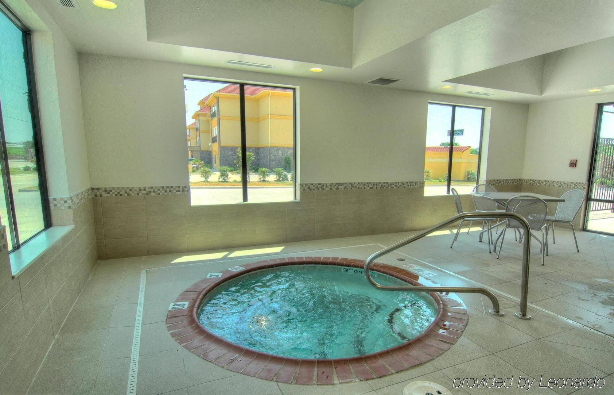 Holiday Inn Express Conway By Ihg Exterior photo